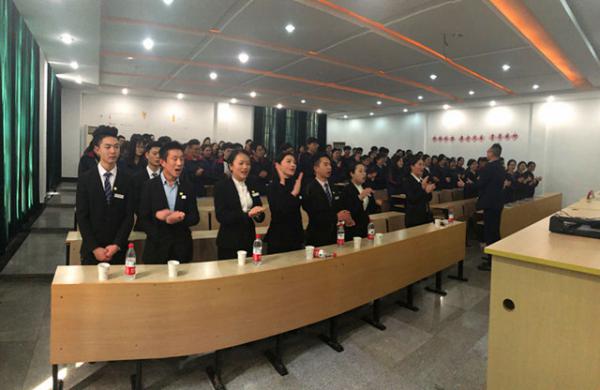 03262校企合作促發(fā)展、職業(yè)規(guī)劃助成長(zhǎng)——秀水中專財(cái)會(huì)系職業(yè)生涯規(guī)劃系列教育側(cè)記-丁利峰3_副本.jpg