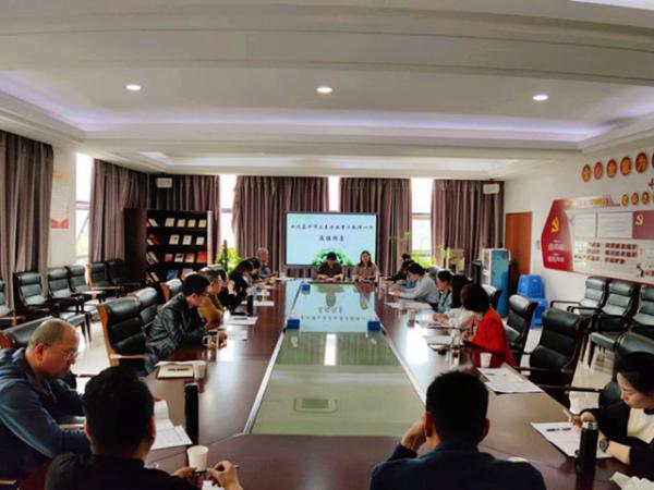 05104嘉興市中職動漫專業(yè)創(chuàng)新基地骨干教師赴余杭學(xué)習(xí)考察-蘇仕明7_副本.jpg